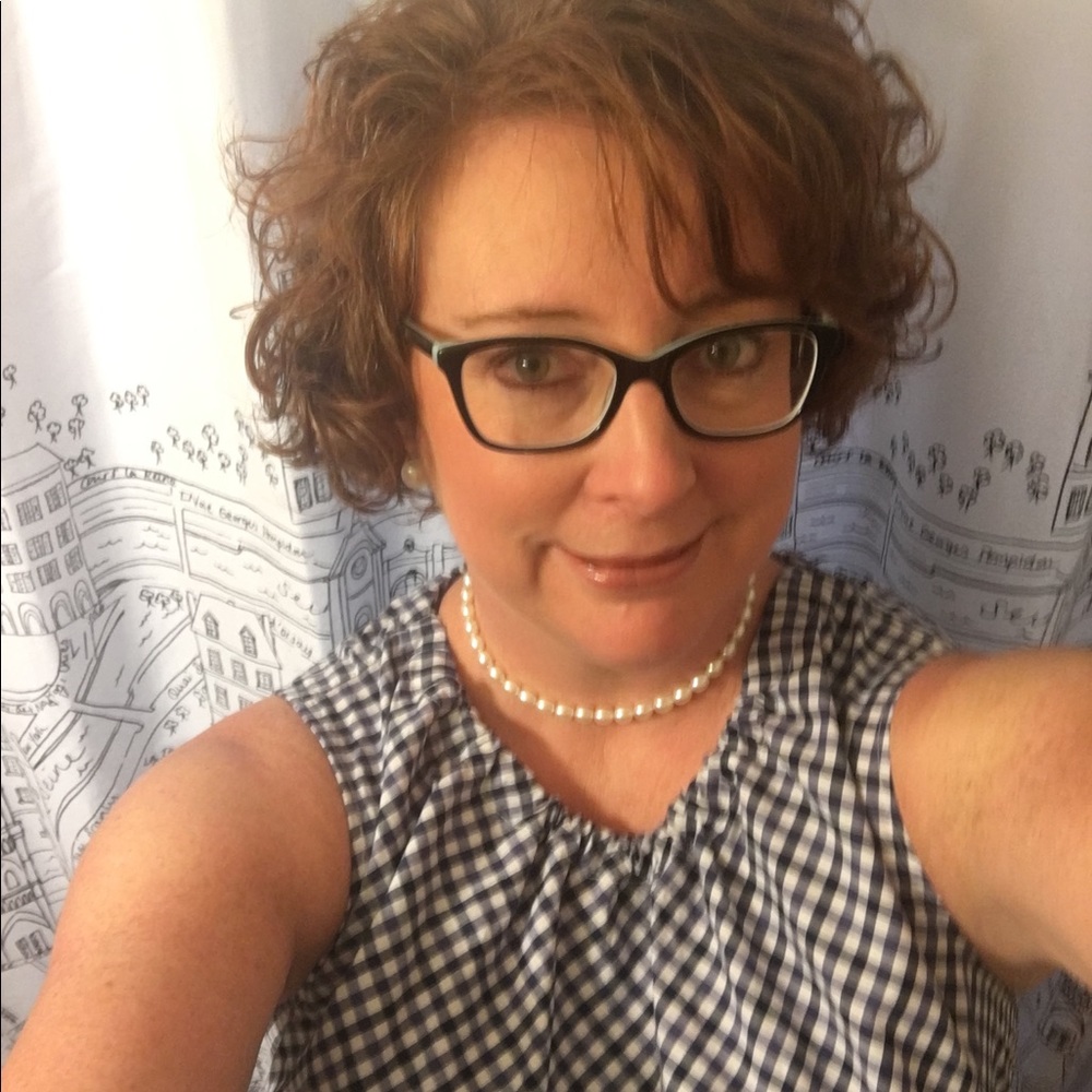 Meet your Posher, Lesley